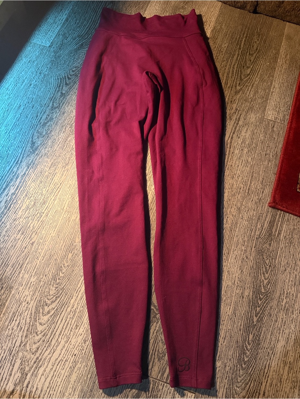 Bombshell sportswear victory burgundy leggings